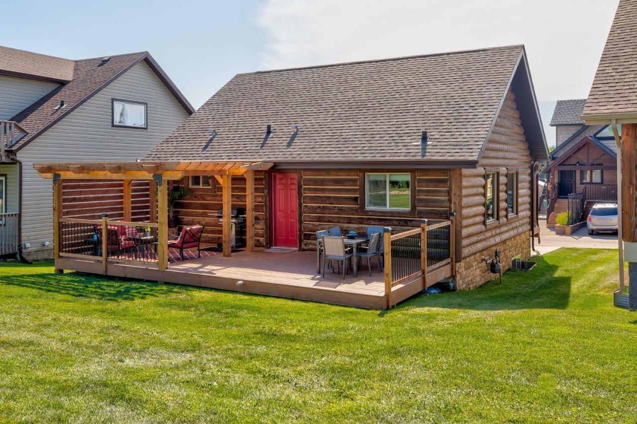 Whispering Pines Cabin With Pool, Lake And Golf Access! Villa Pine Lake Exterior photo