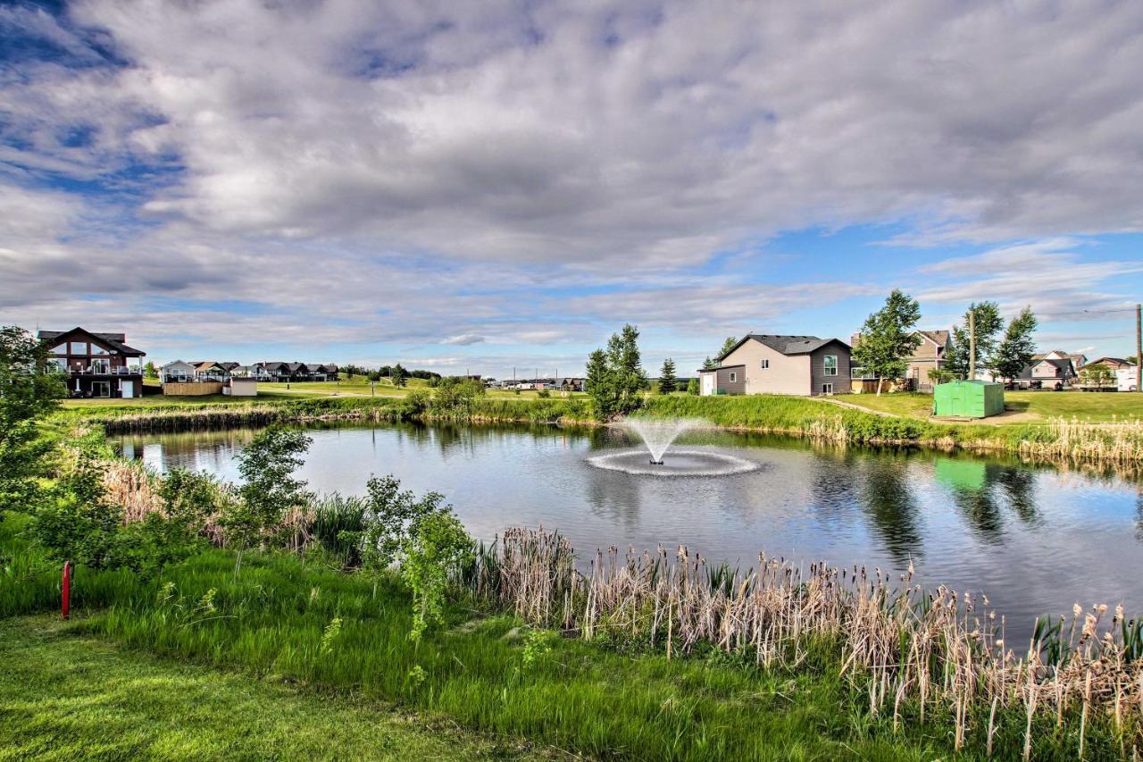 Whispering Pines Cabin With Pool, Lake And Golf Access! Villa Pine Lake Exterior photo